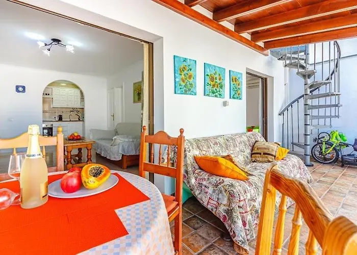 Paraiso Royal Apartment